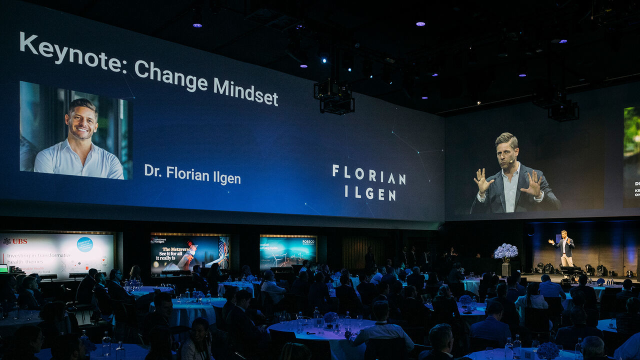 Der Keynote Speaker in Köln Dr. Ilgen reißt mit